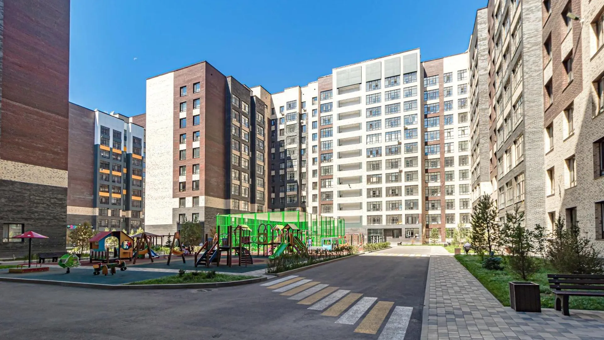 Уютные Апартаменты В Центре Города Жк Alpamys Возде Ботанического Сада 아스타나 아파트