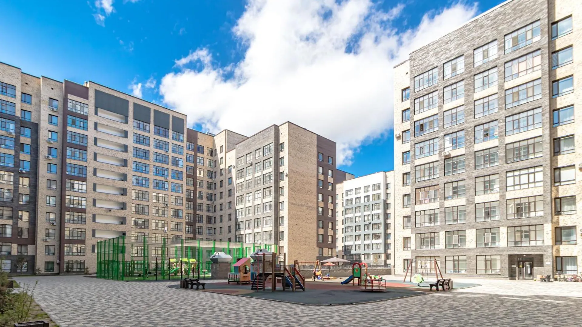 Уютные Апартаменты В Центре Города Жк Alpamys Возде Ботанического Сада Астана 0*,