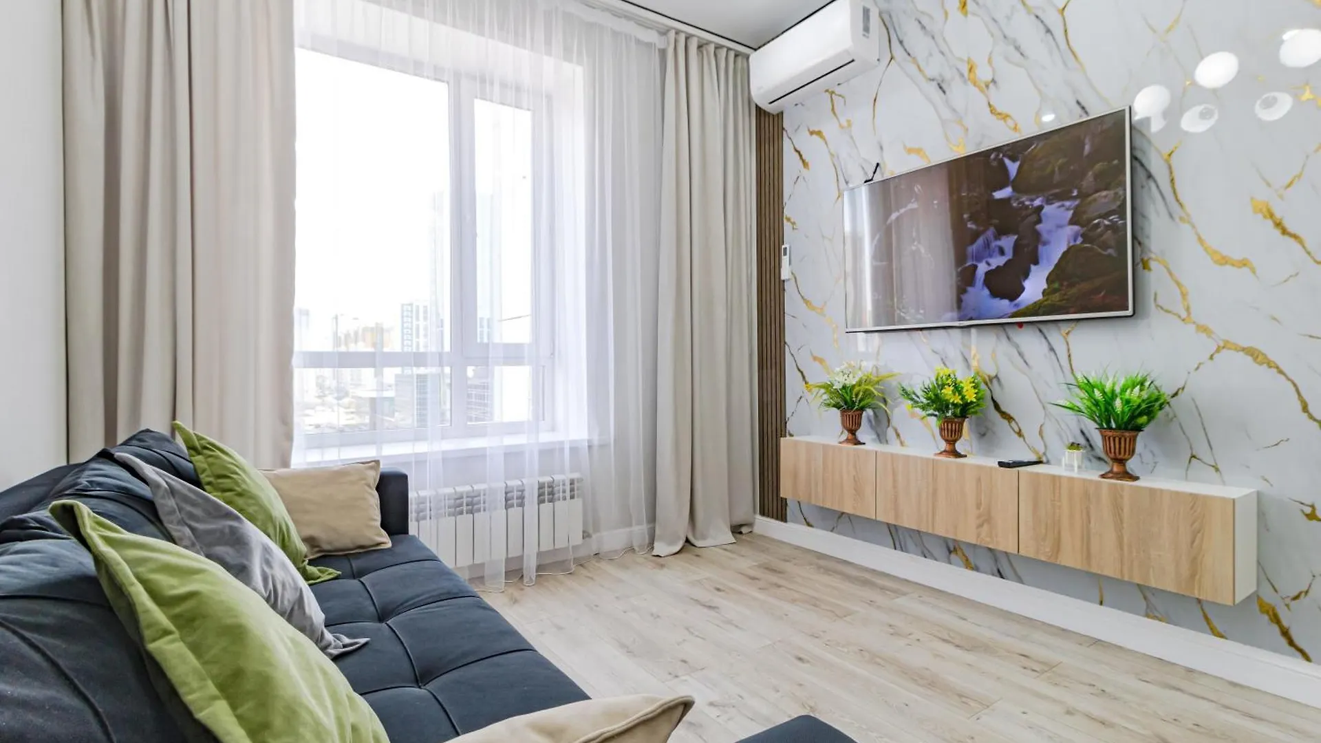 Уютные Апартаменты В Центре Города Жк Alpamys Возде Ботанического Сада Nur-Sultan  0*, Nur-Sultan (Astana) Kazakhstan